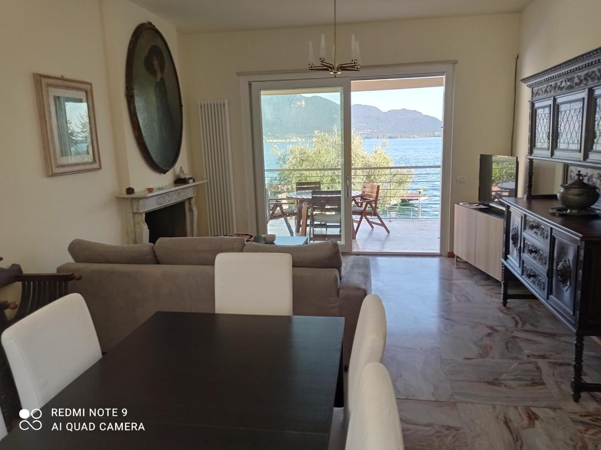 Freddy Holiday House Predore Bagian luar foto