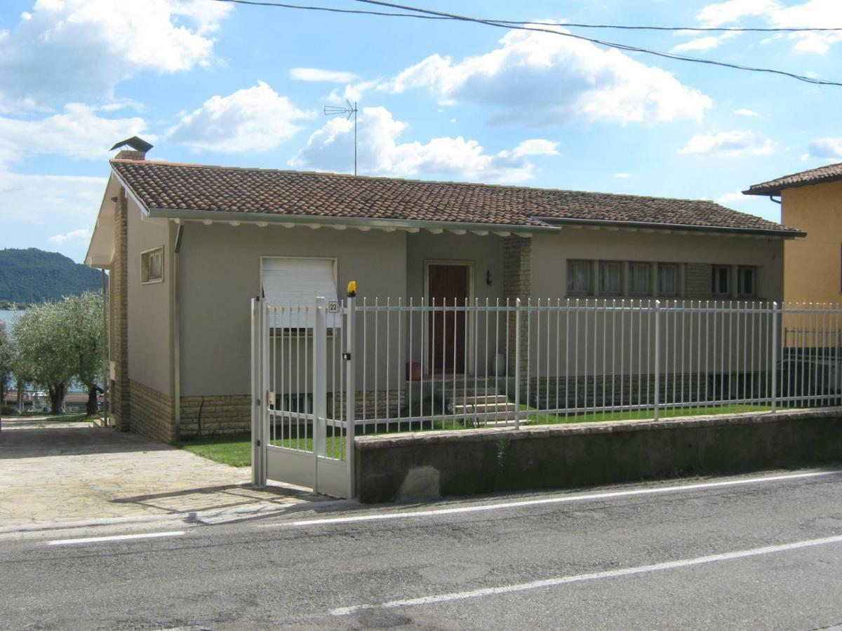 Freddy Holiday House Predore Bagian luar foto