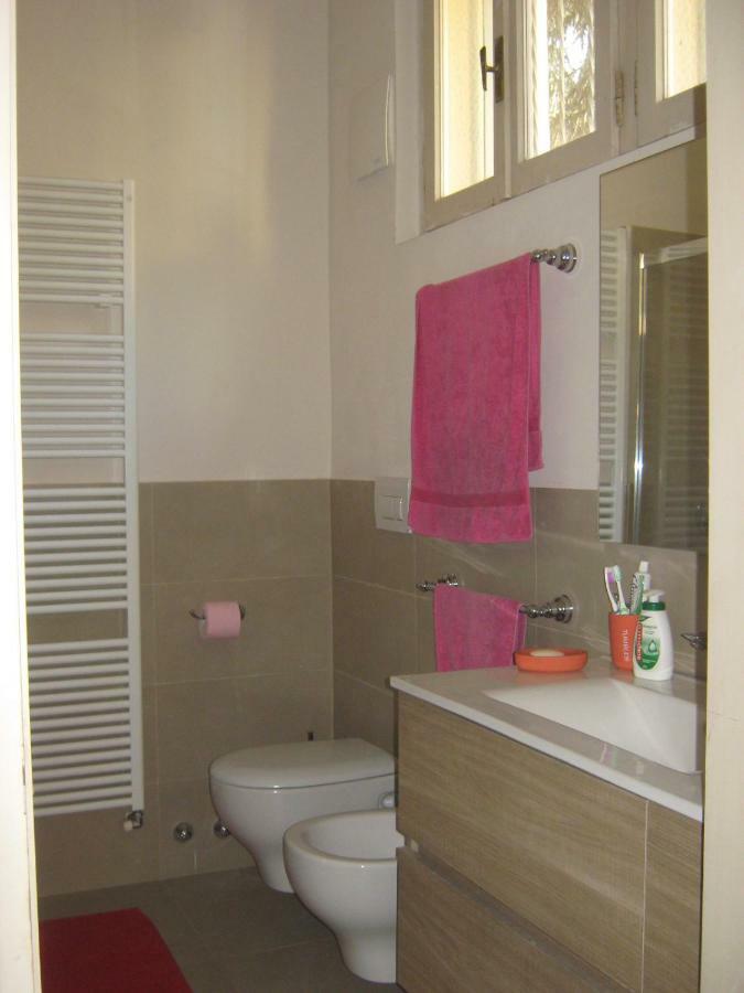Freddy Holiday House Predore Bagian luar foto