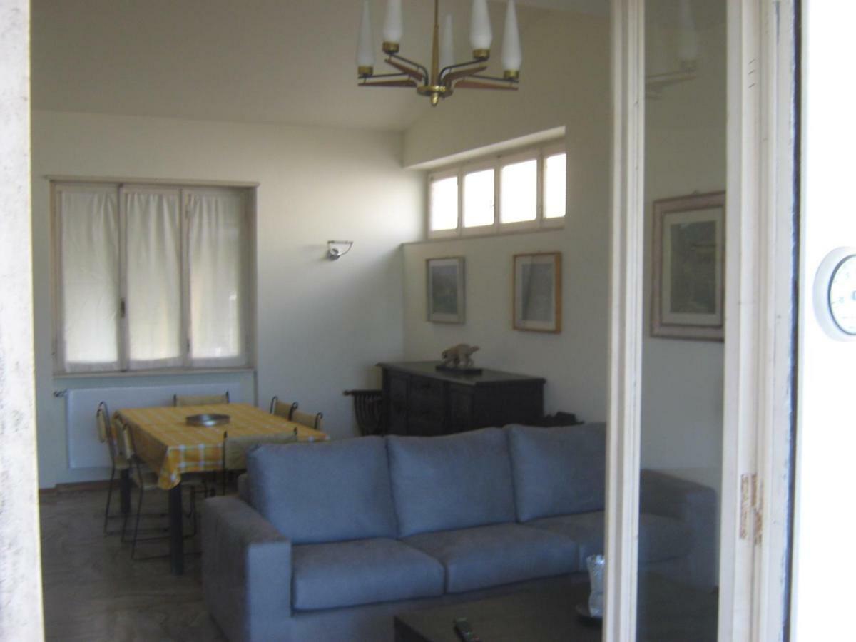 Freddy Holiday House Predore Bagian luar foto