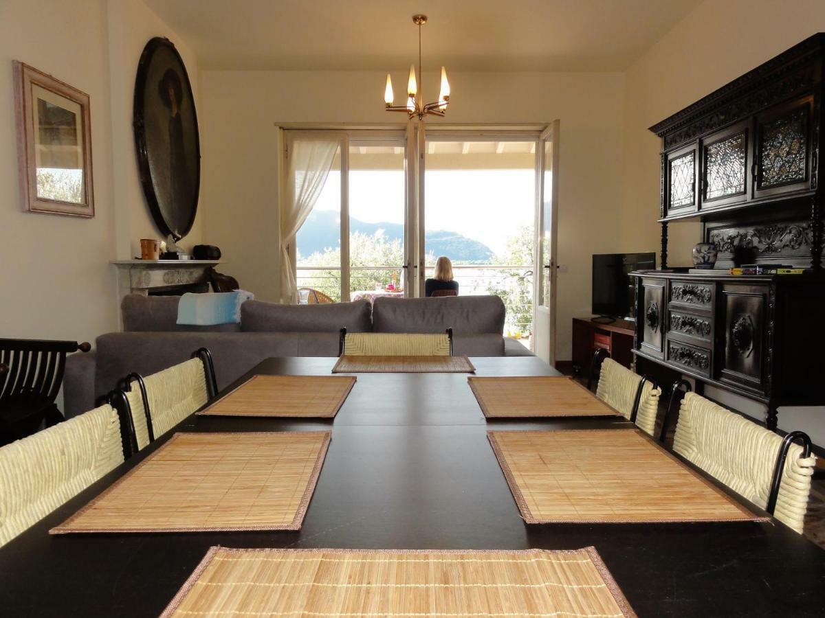 Freddy Holiday House Predore Bagian luar foto
